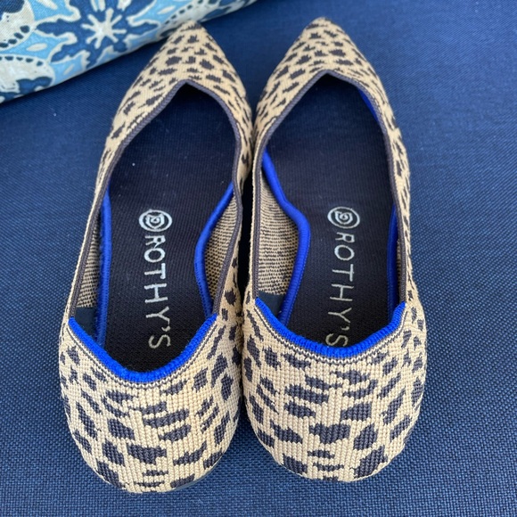 Rothy’s The Point animal print, size 8 - Picture 2 of 6